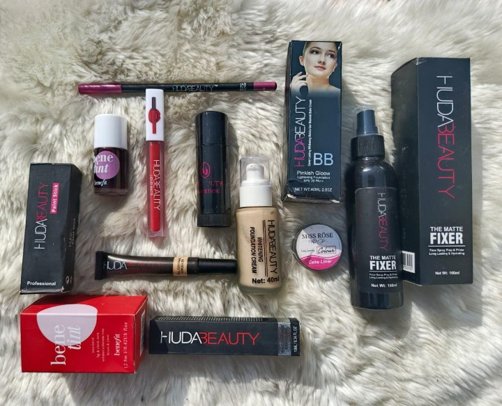 8-in-1 Ultimate Makeup Deal